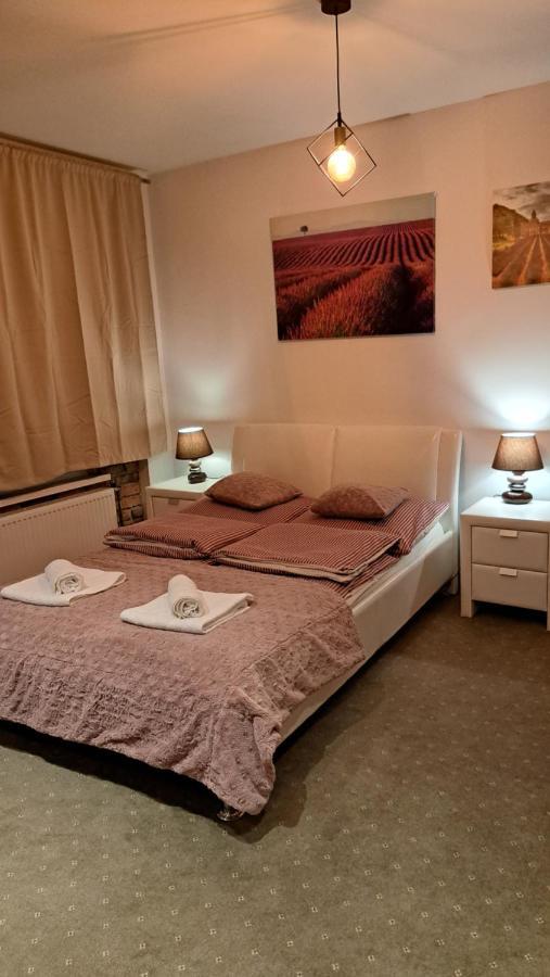 Apartament Lavender Jelenia Góra Exterior foto